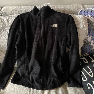 Black north face jacket